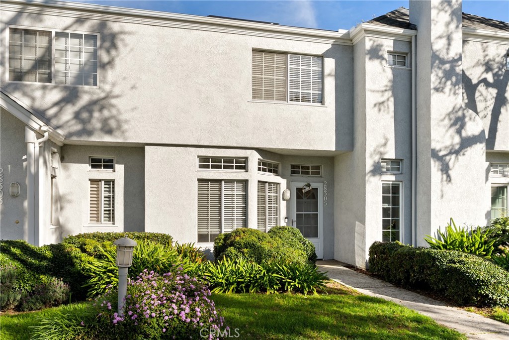 28305 Paseo El Siena 10
