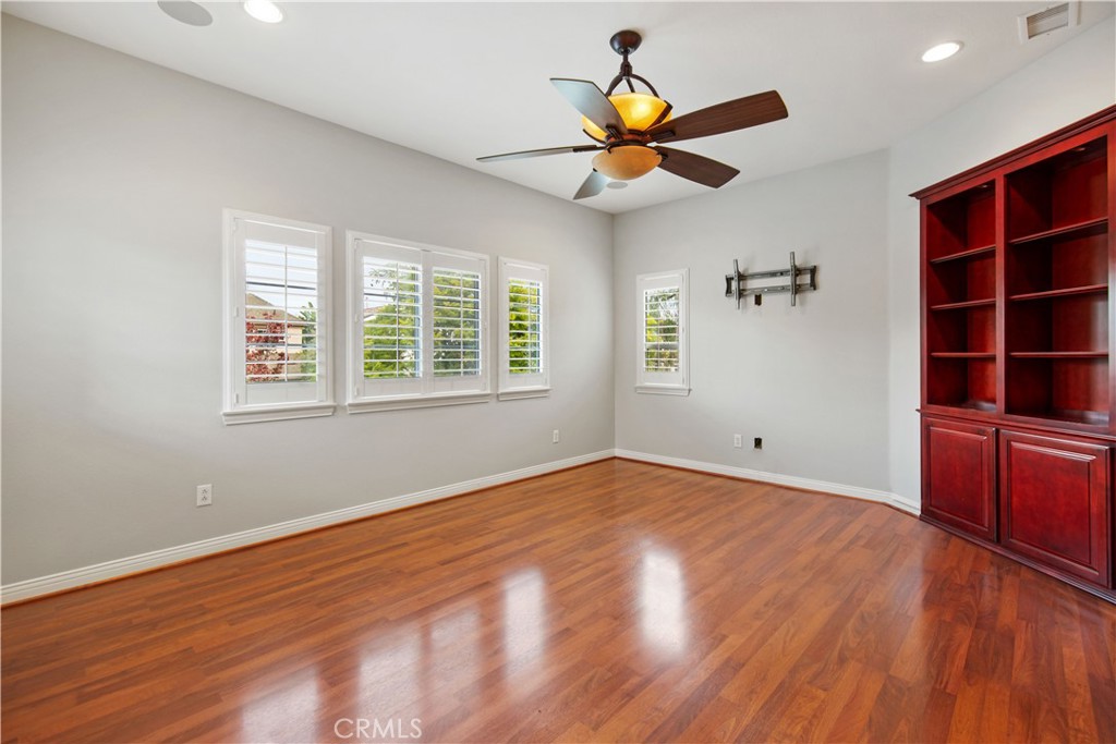 1 Bower Lane