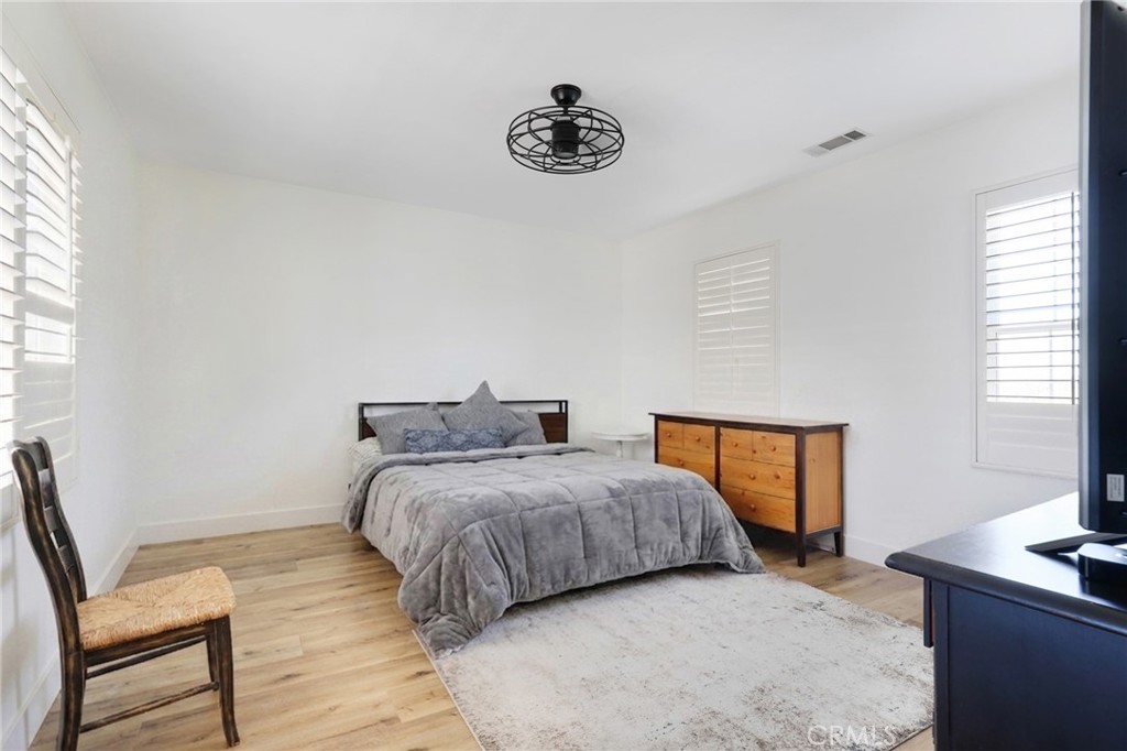 15 Langford Ln