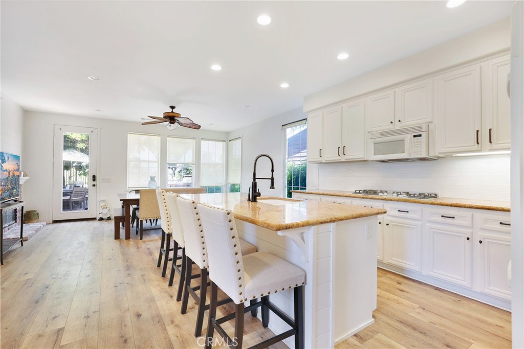15 Langford Ln