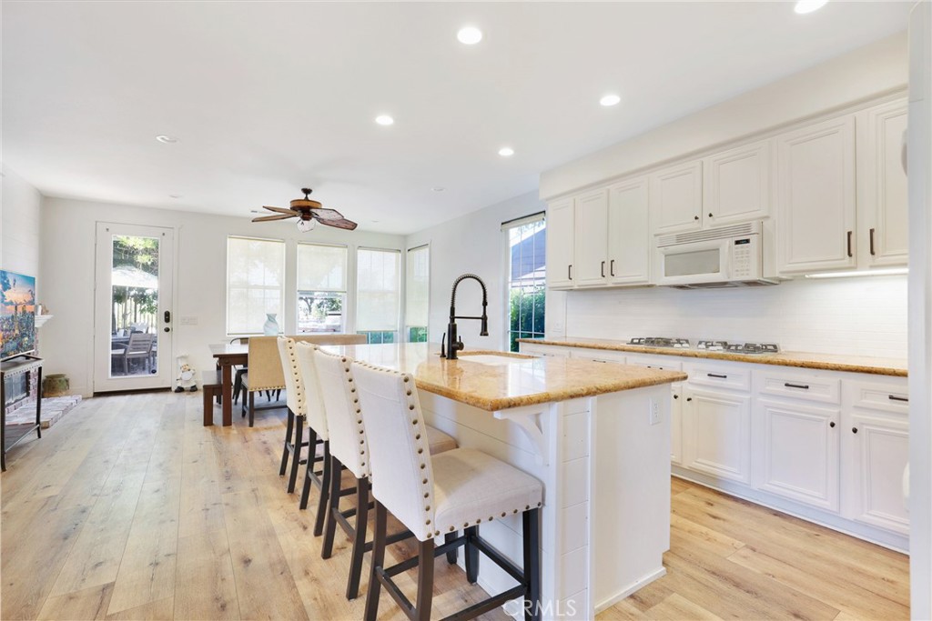 15 Langford Ln