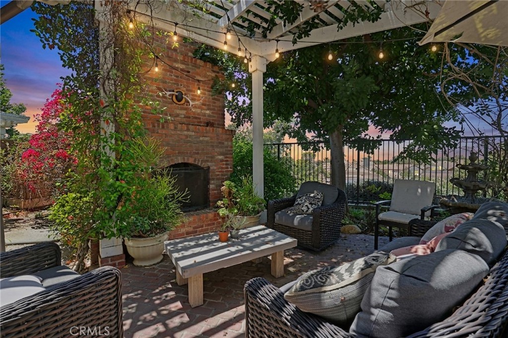 15 Langford Ln