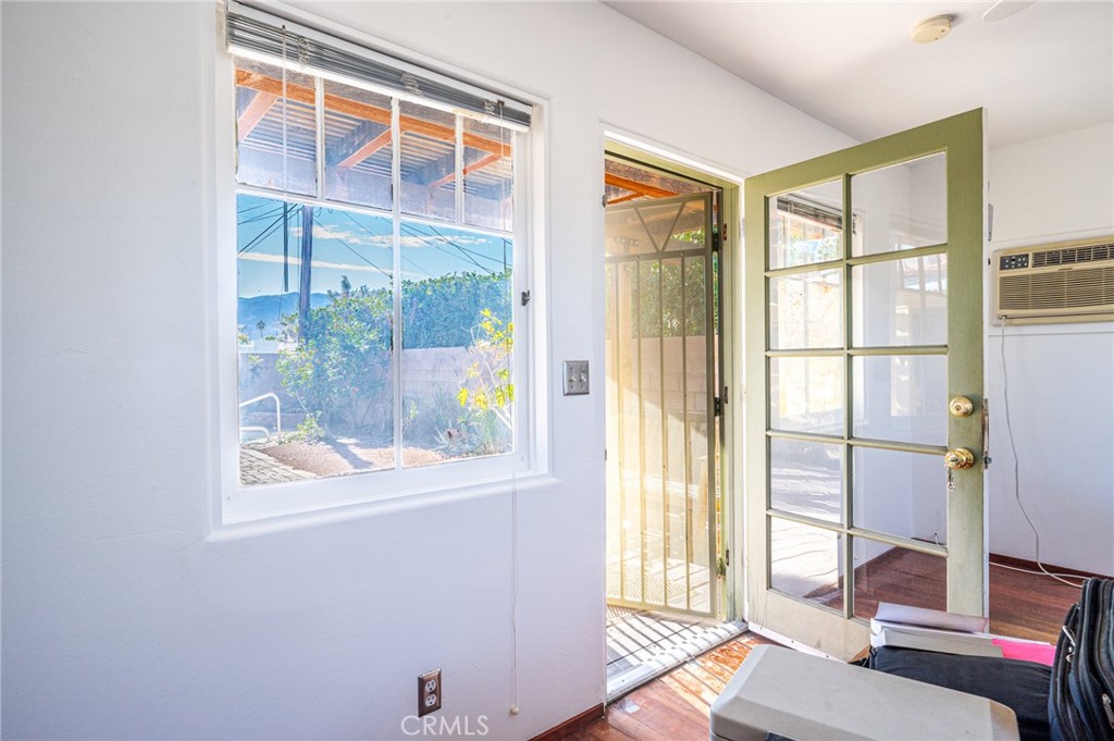 615 N Paseo De Anza