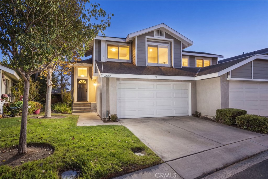 22262 Summit Hill