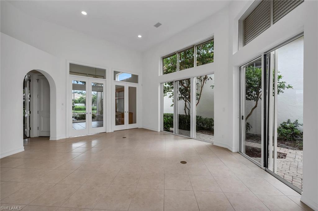 1296 Grand Isle CT