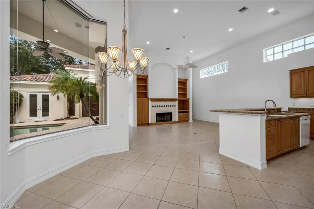 1296 Grand Isle CT