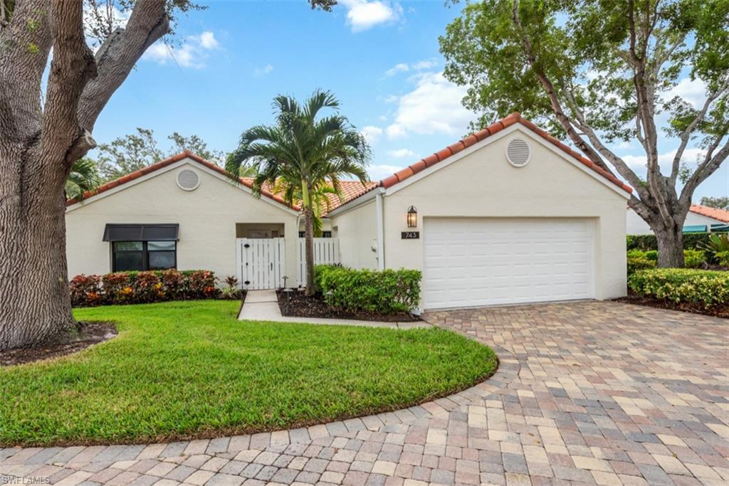 743 Reef Point CIR