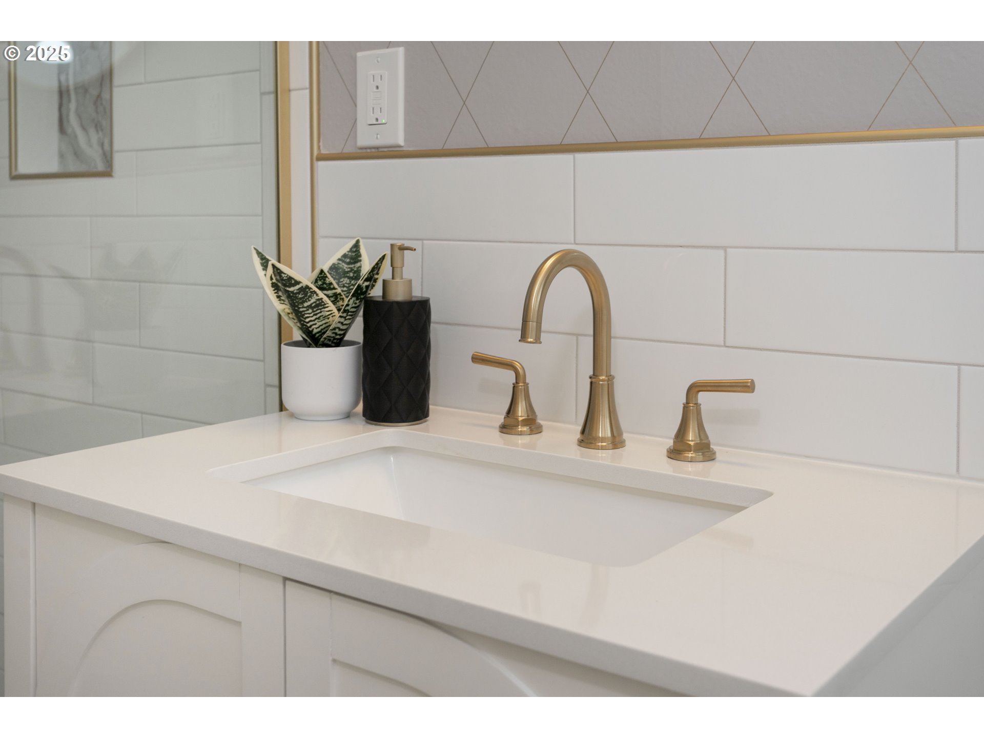 19080 SW BROOKLAWN PL