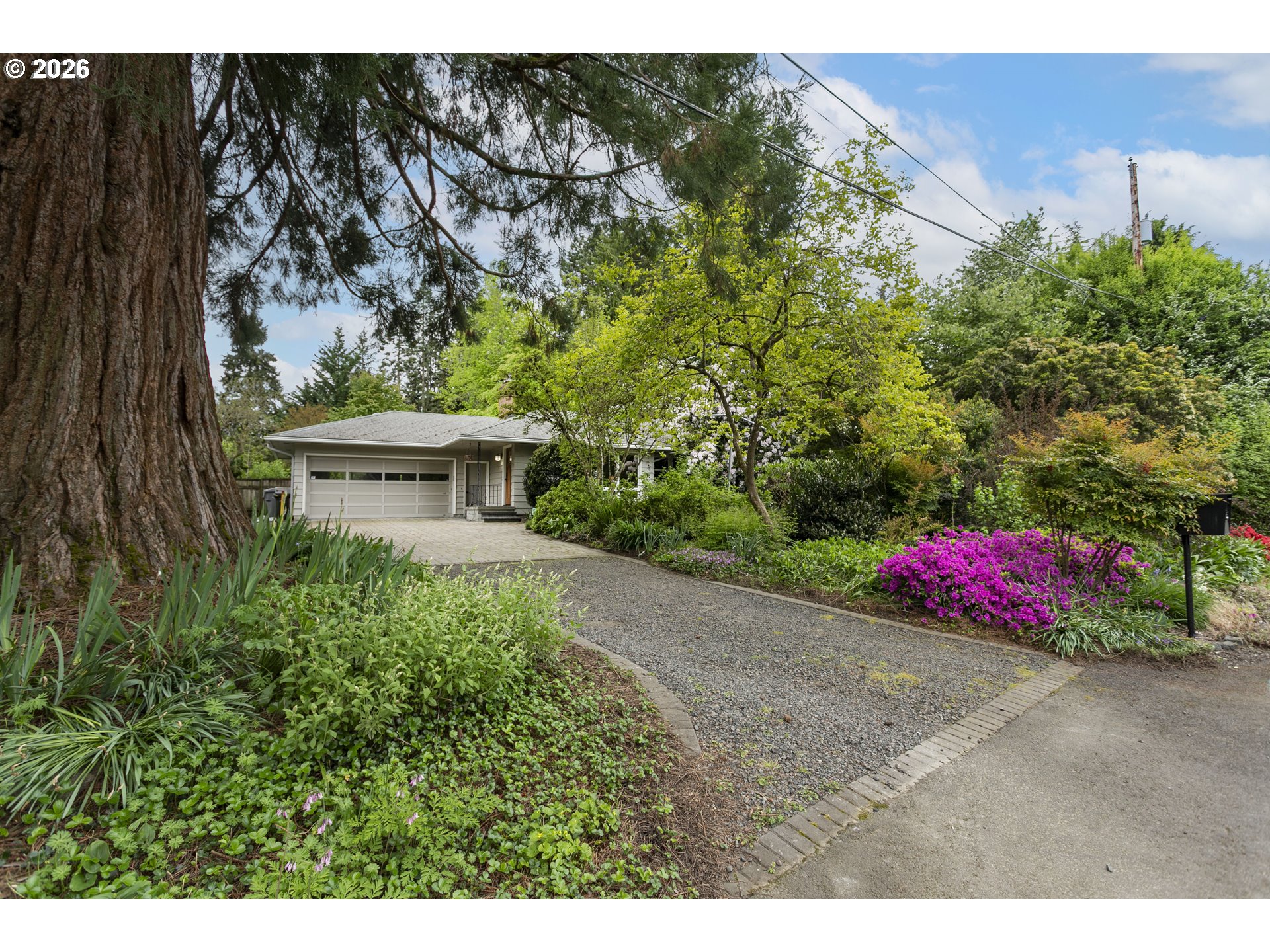 4255 CALAROGA CIR