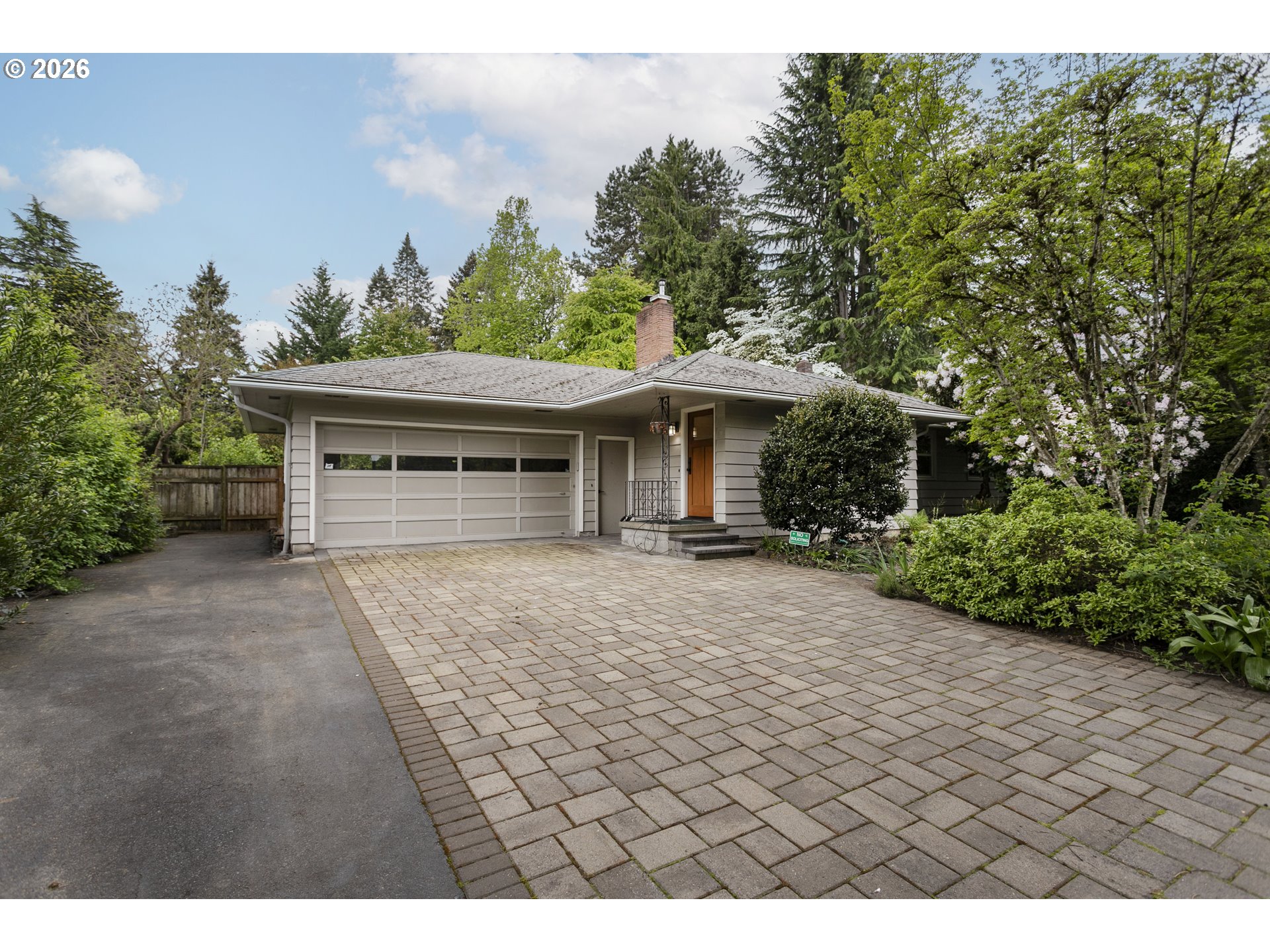 4255 CALAROGA CIR