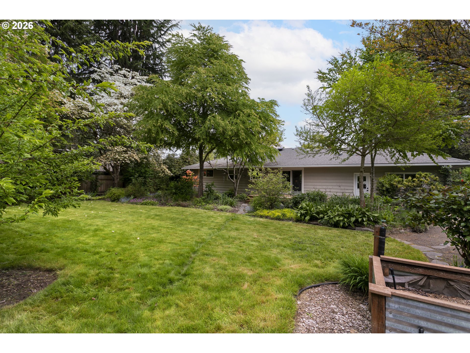 4255 CALAROGA CIR