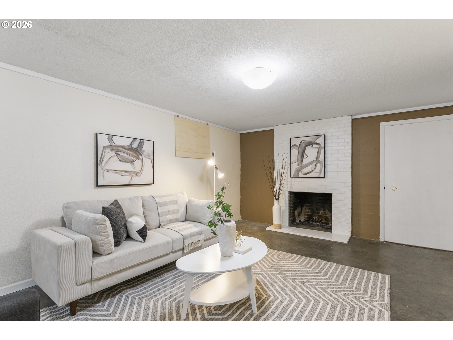 4255 CALAROGA CIR