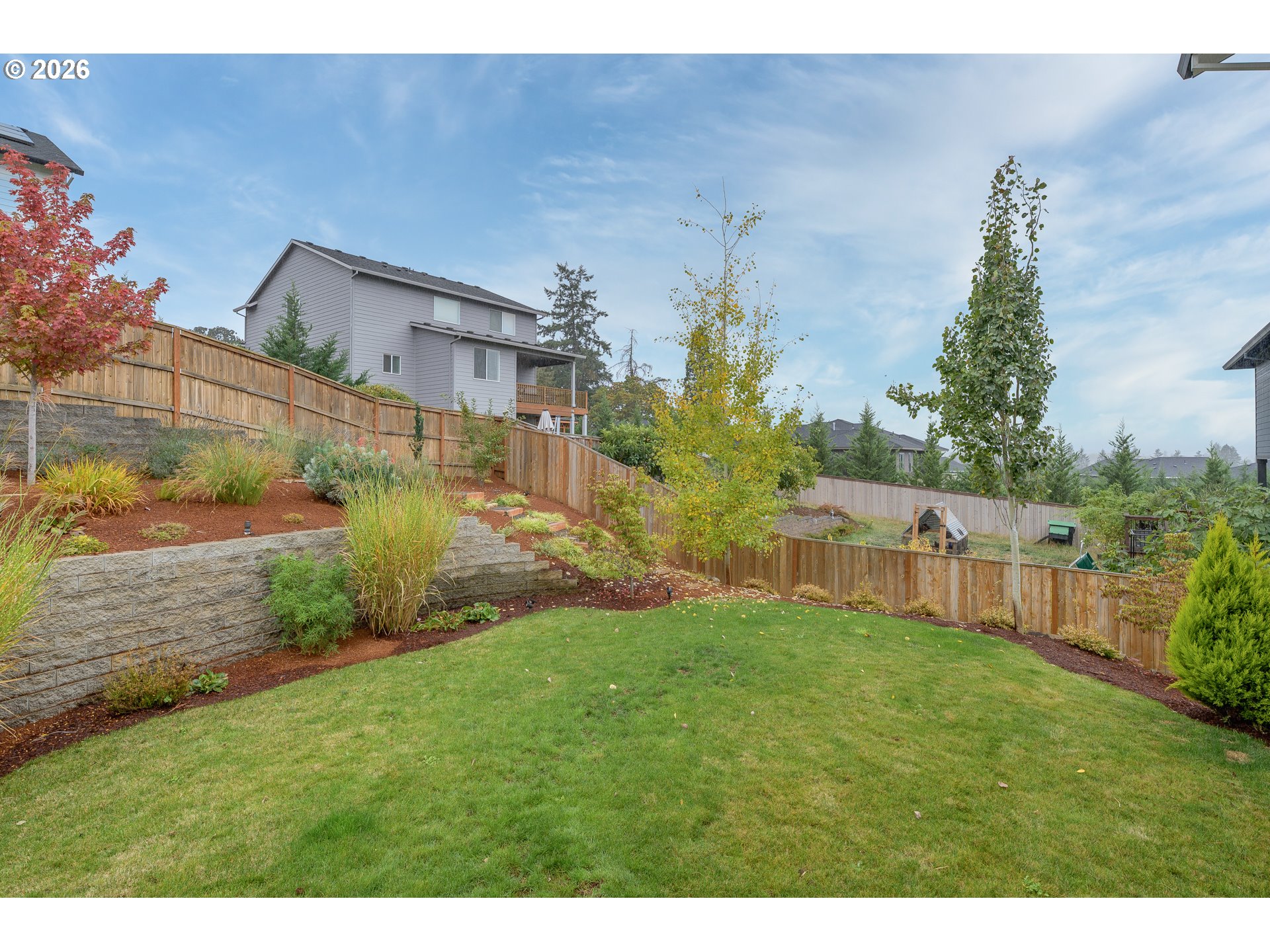 128 E TAYLOR DR