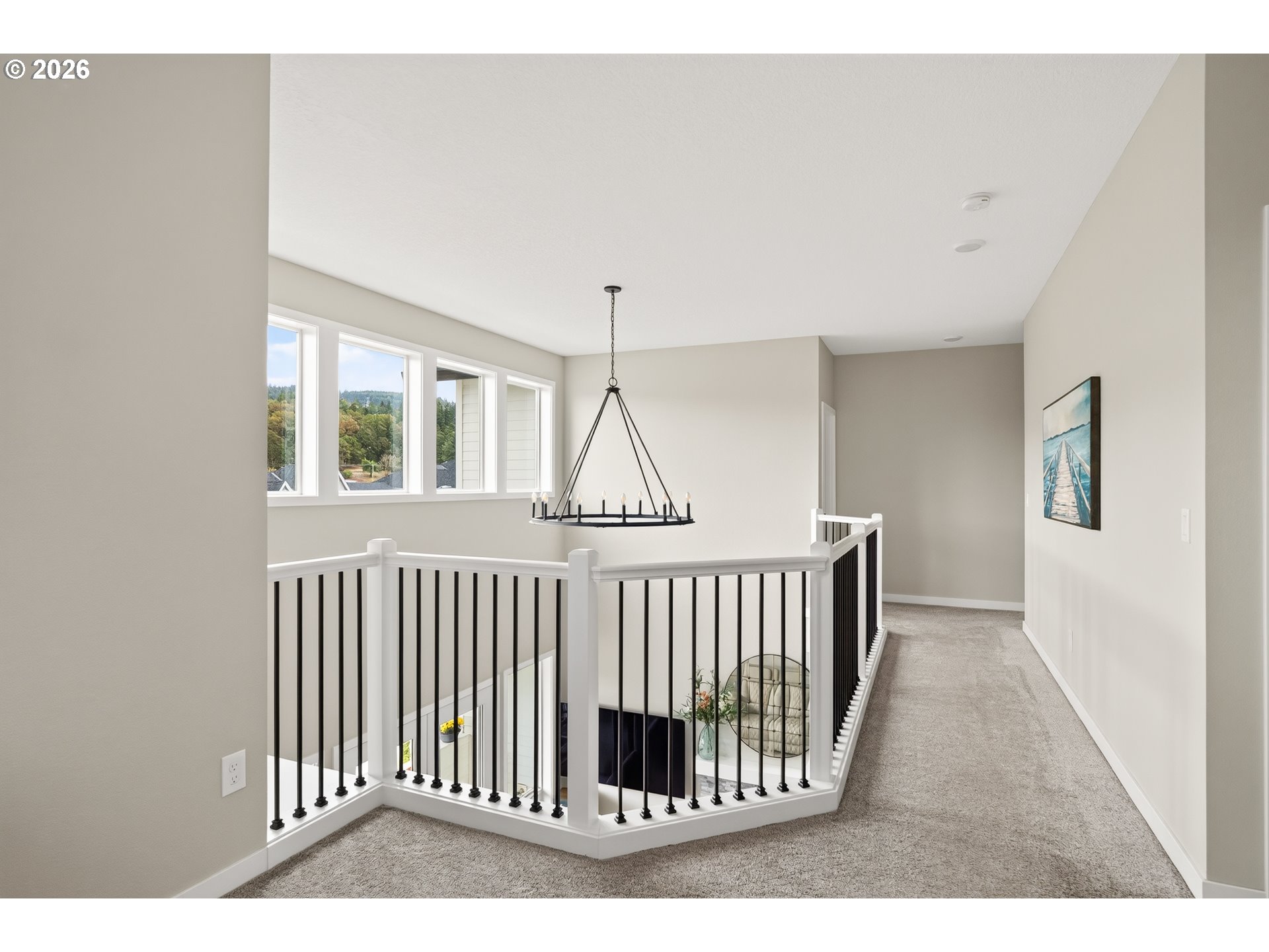128 E TAYLOR DR