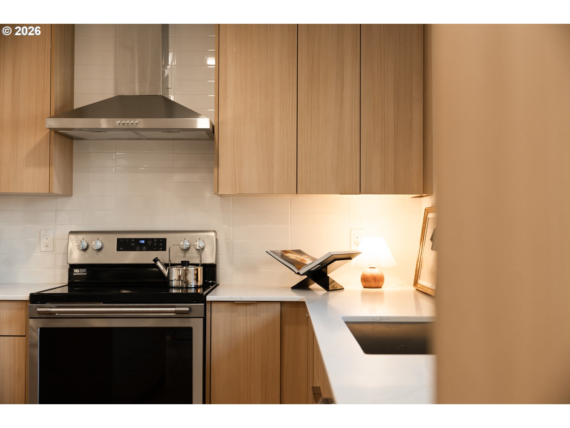 2573 SE MEADOW LARK DR