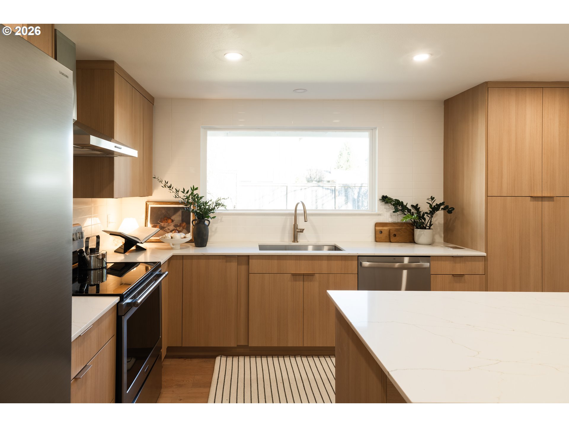 2573 SE MEADOW LARK DR