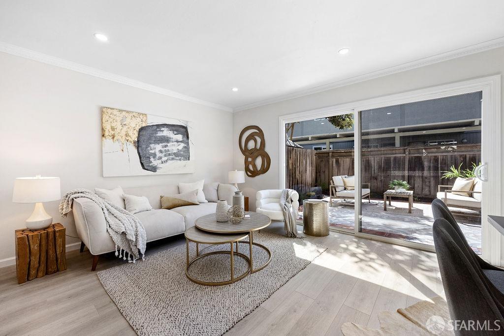 2047 Montecito Avenue # 11