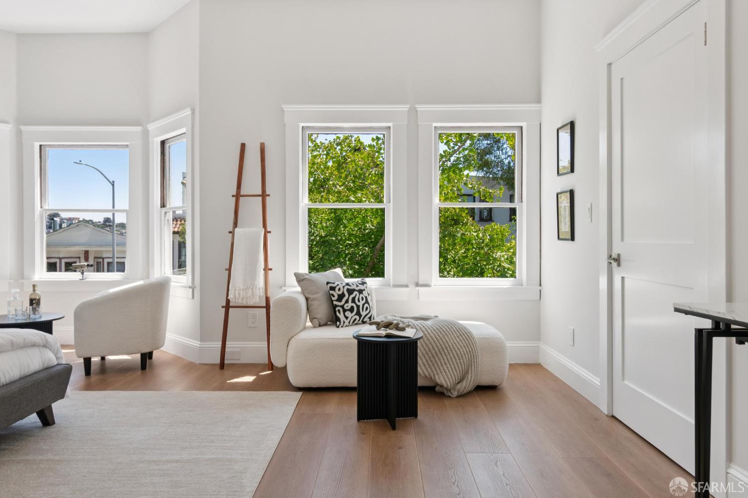 3284 Folsom Street