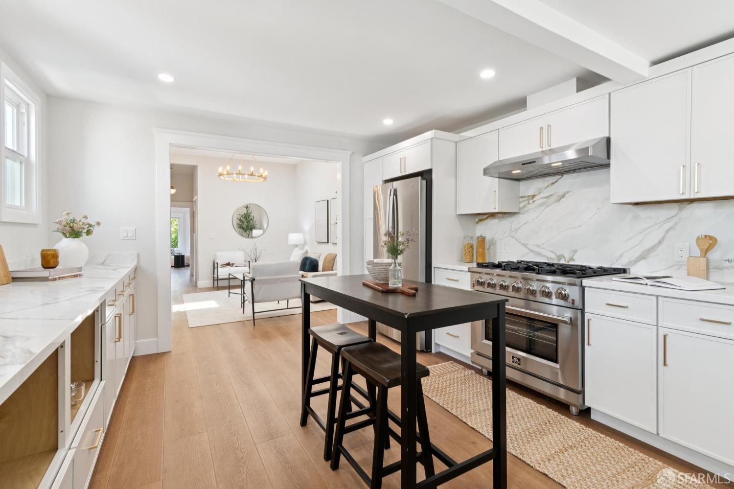 3284 Folsom Street