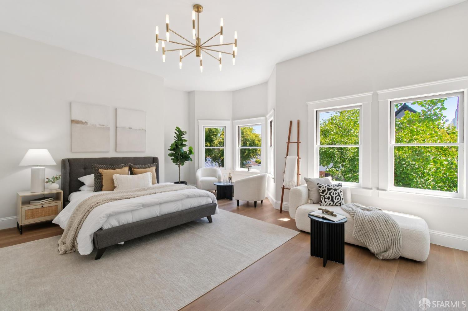 3284 Folsom Street
