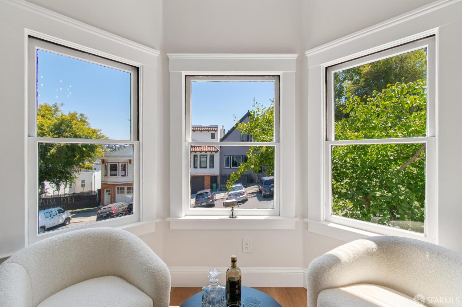 3284 Folsom Street