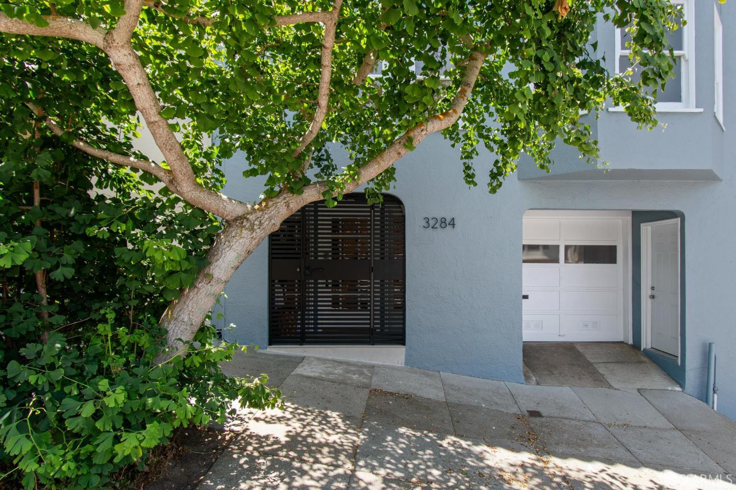 3284 Folsom Street
