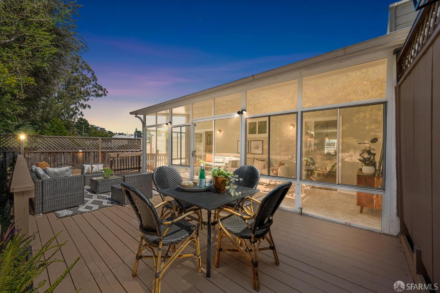 330 Los Palmos Drive