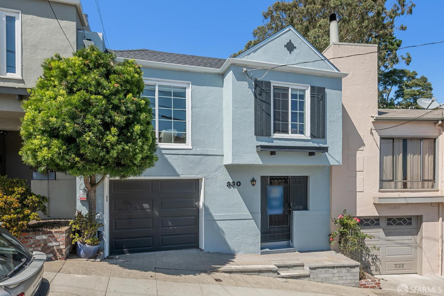 330 Los Palmos Drive
