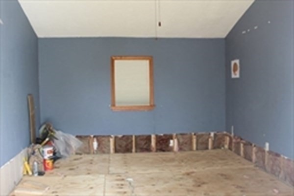 150 Yvonne Rd