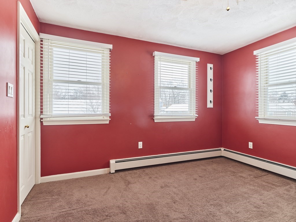 15 Lawrence Rd