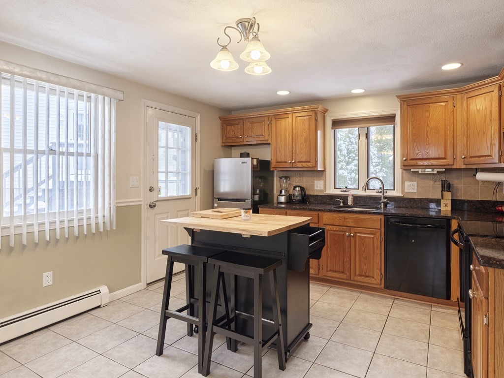 15 Lawrence Rd