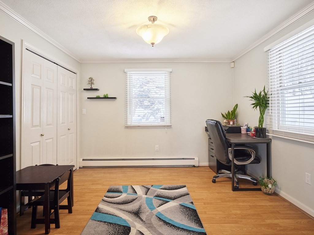 15 Lawrence Rd