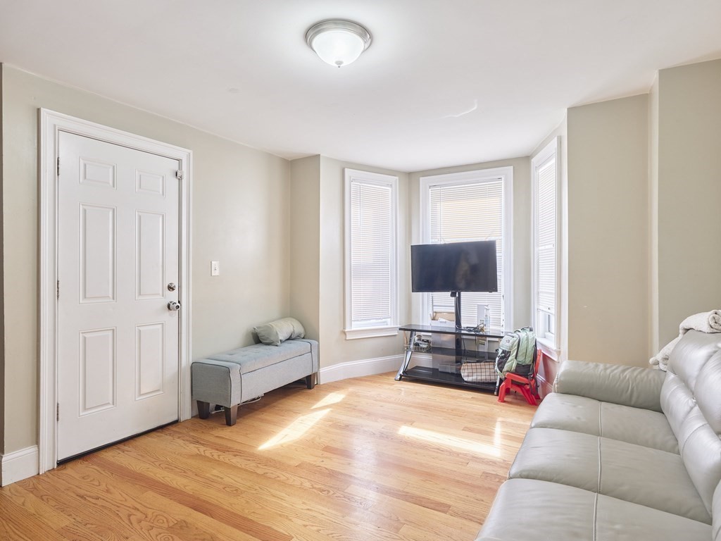 69 Parker St
