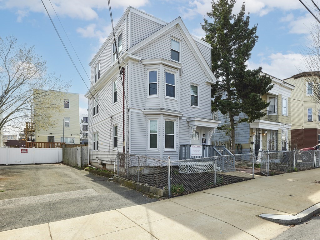 41 Gillooly Rd