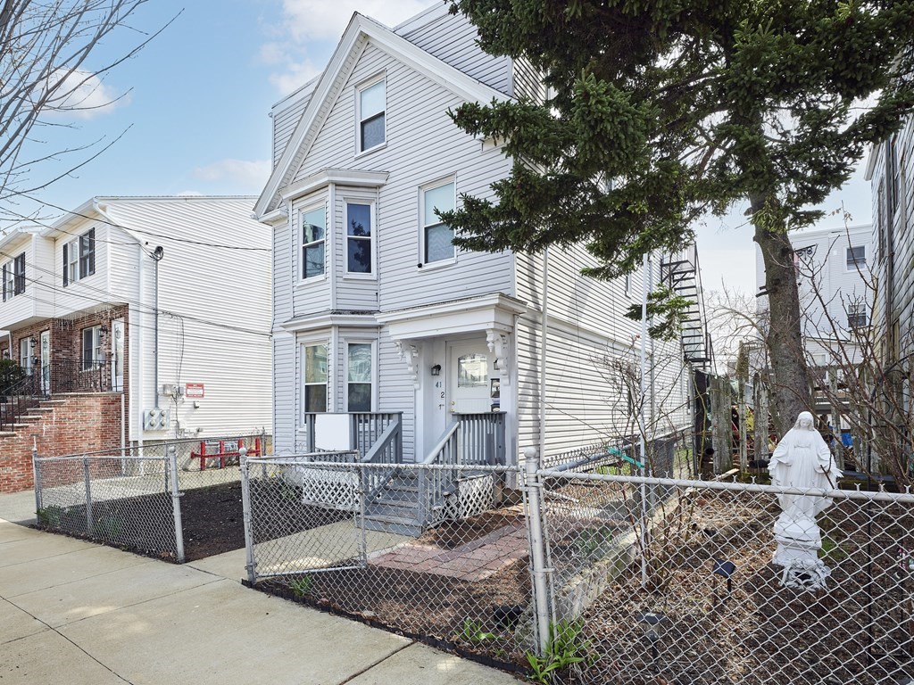 41 Gillooly Rd
