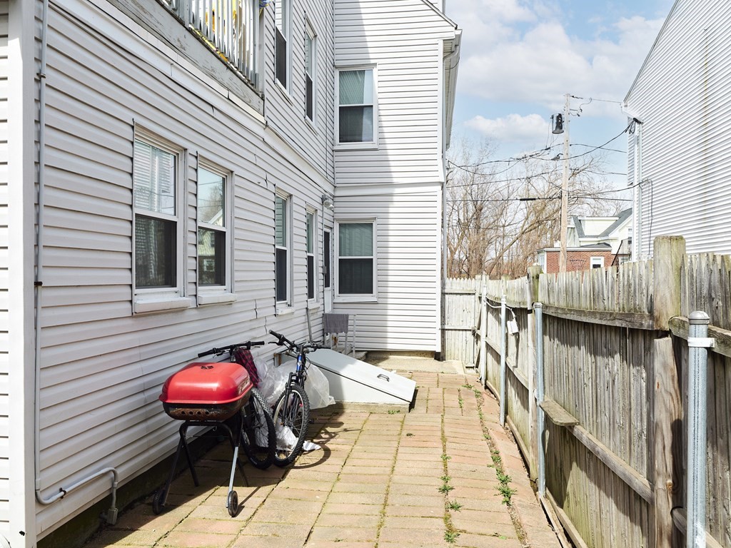 41 Gillooly Rd
