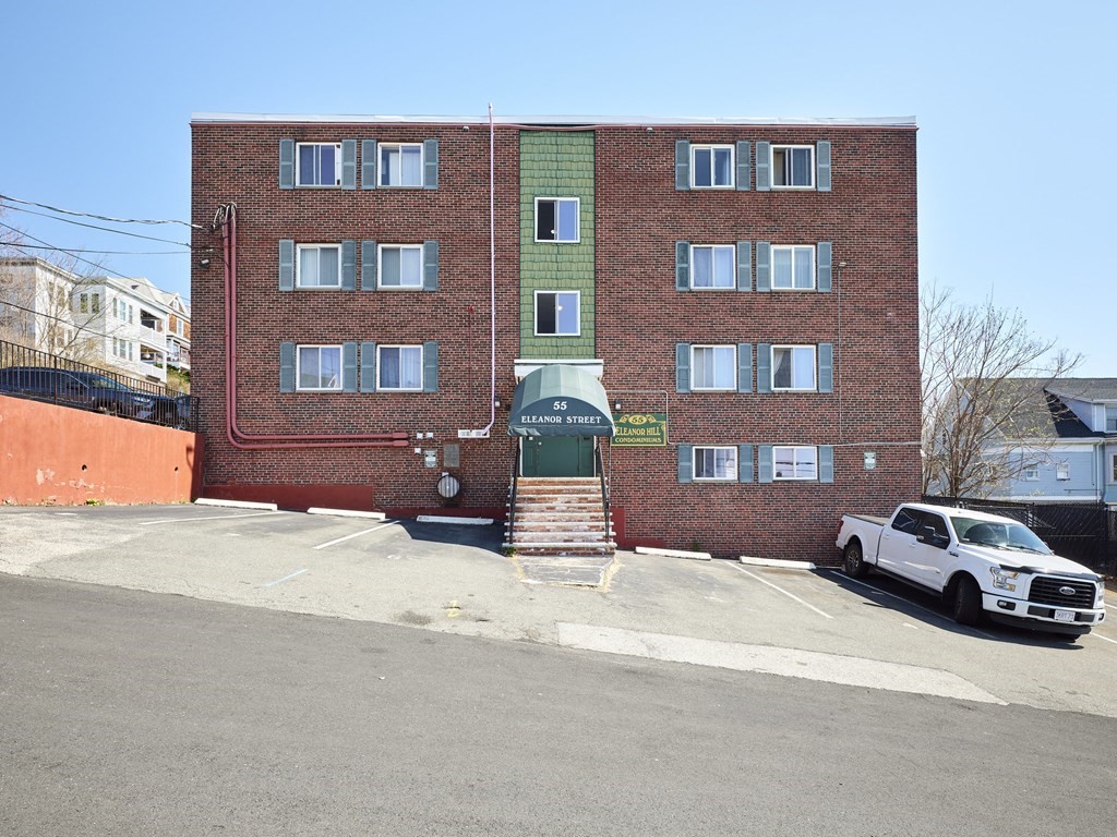 55 Eleanor St # 11