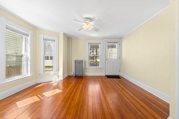 23 Tewksbury St # 1R