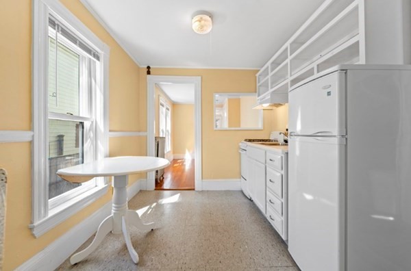 23 Tewksbury St # 1R