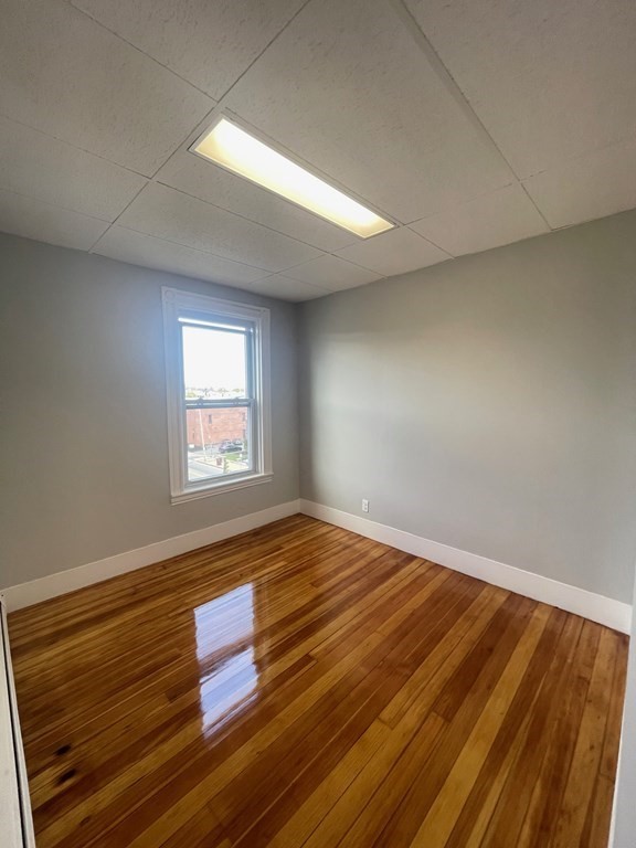 252 Ferry Street # 3