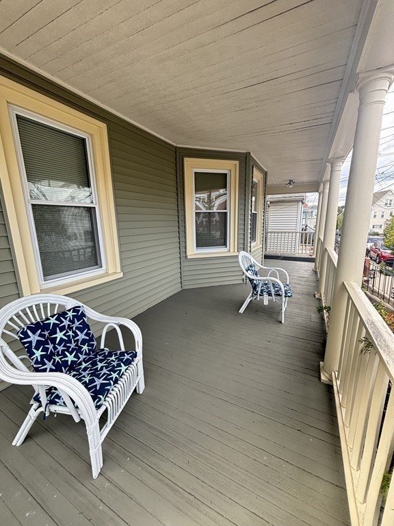 14 Lawrence St # 2