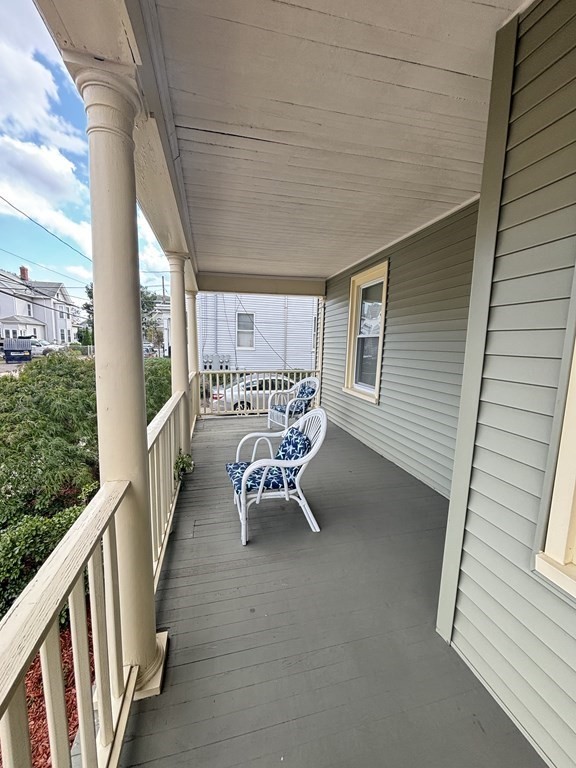 14 Lawrence St # 2