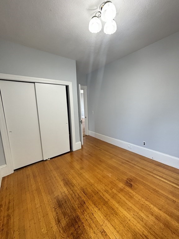 14 Lawrence St # 2
