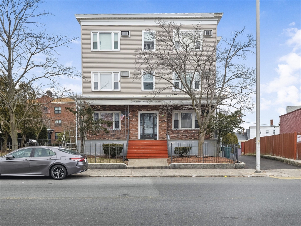 185 Lewis St # 3