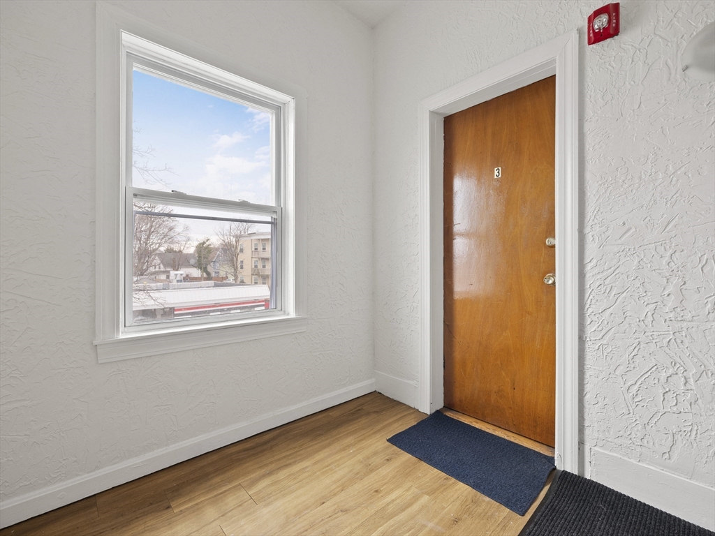 185 Lewis St # 3