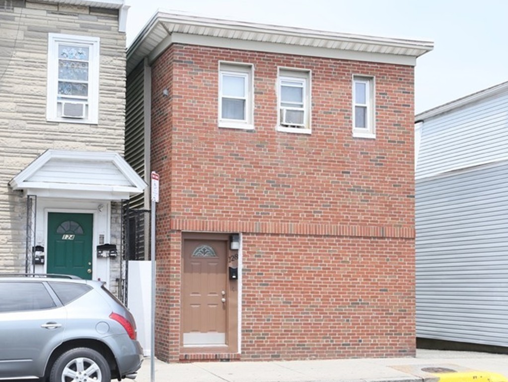 128 Bennington St