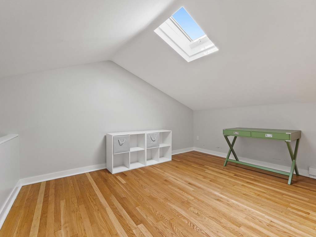 210 Washington Ave # 4
