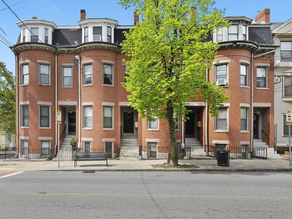 210 Washington Ave # 4