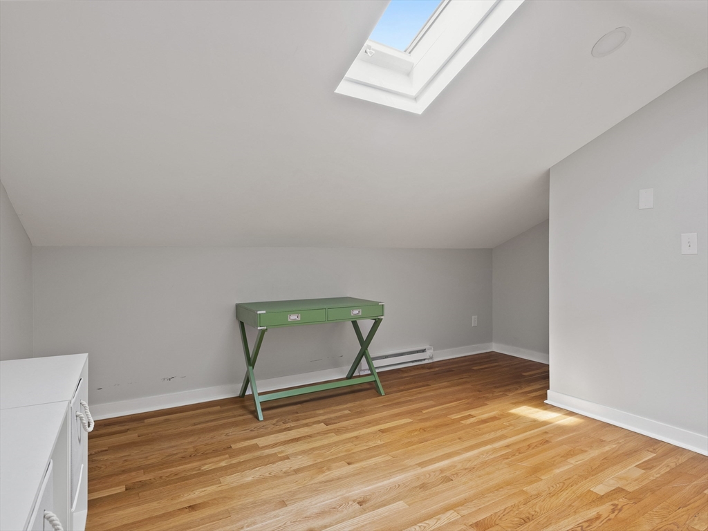 210 Washington Ave # 4
