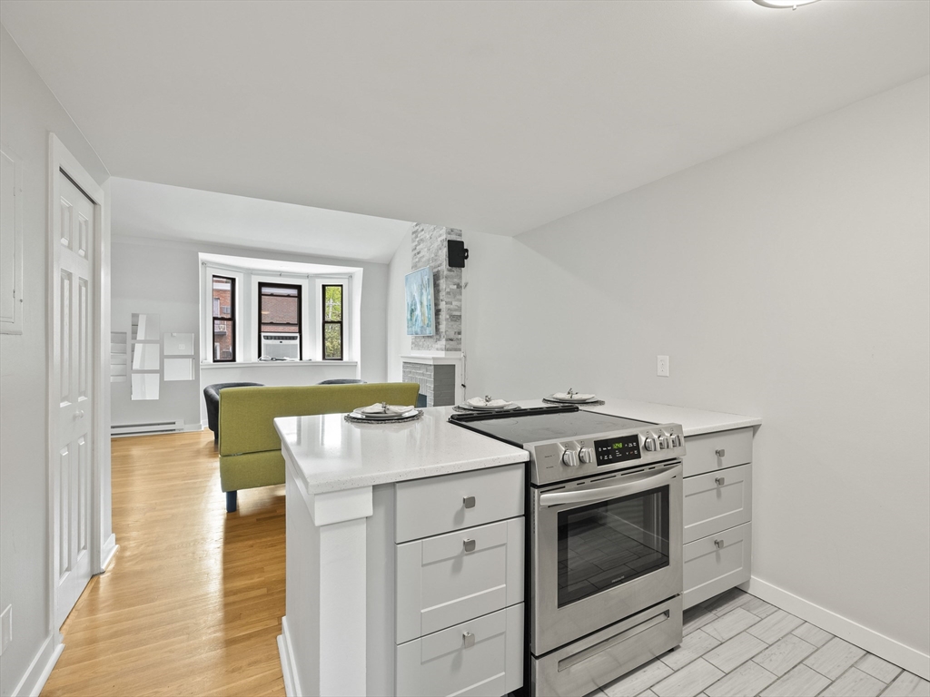 210 Washington Ave # 4